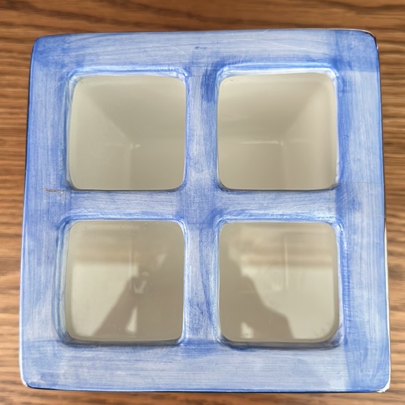 GAC, Christmas Candy Dish W/ Lid Glass Windows.Light Blue. 5.5x4.5.Rare. Footed - Picture 7 of 11